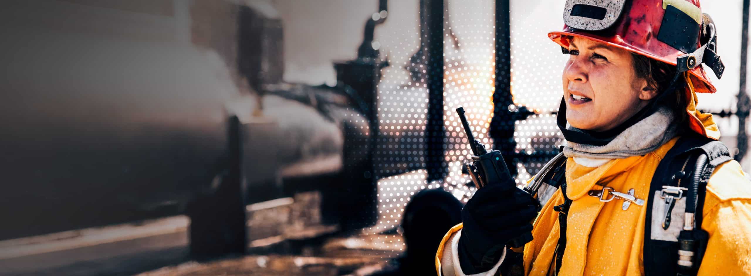firefighter using FlexMove LEO