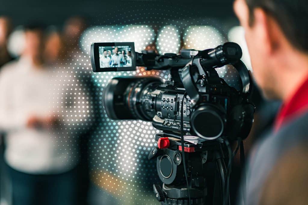TV crew using FlexMove LEO for Broadcasting