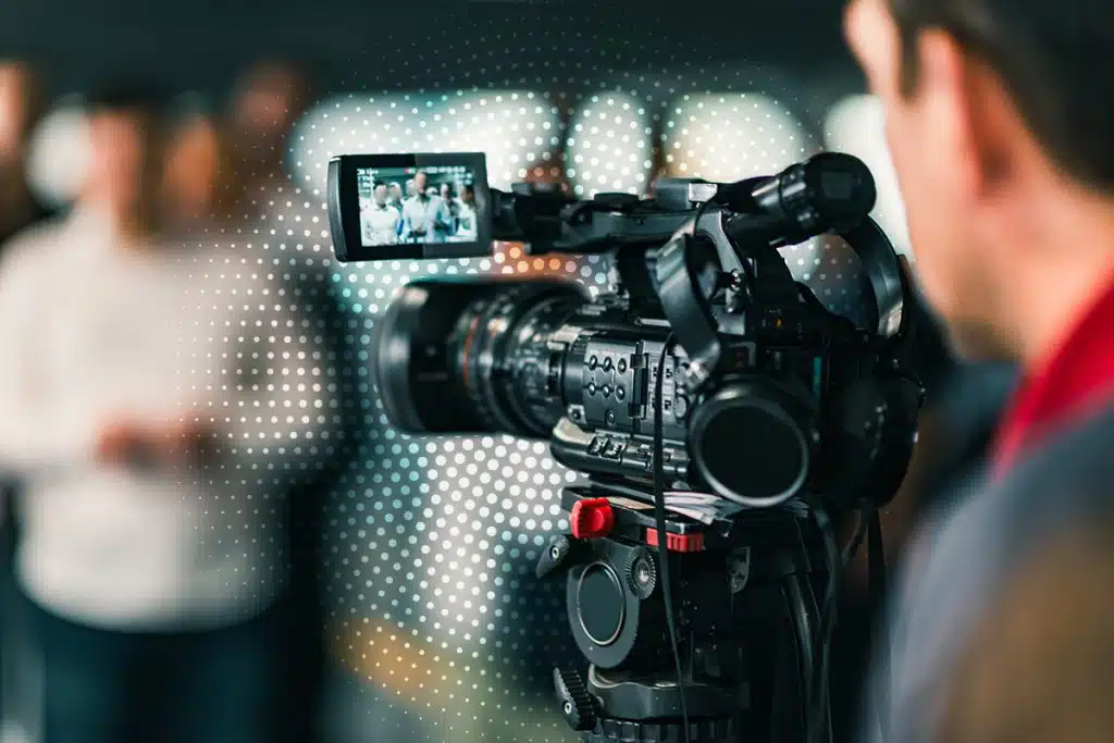TV crew using FlexMove LEO for Broadcasting